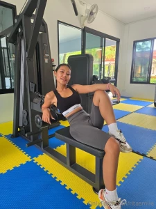 Lets sweat together