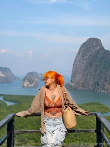 Just like the ocean i have depths you ve yet to explore