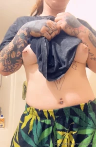 Good morning my boobs feel heavy this morning