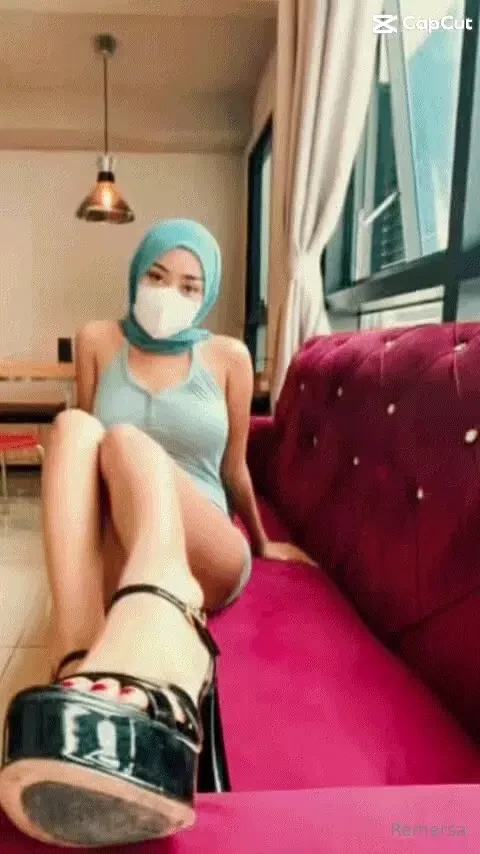 Secret nympho super horny and wants to discover new pleasure free vip 