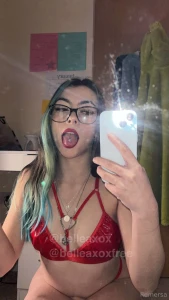 Free video when you sub come over to my vip and say hi there s plenty