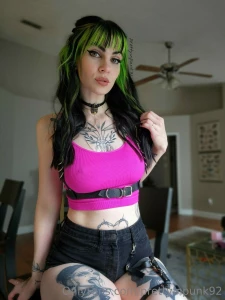 Let s be clear im only wearing something other than black so i can part 1