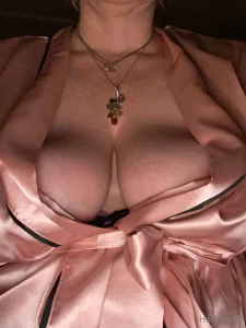 Bli med heiteanja heiteanja76 p eventyr hun er klar for ta deg med p