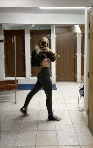 Wanna be my gym buddy you could help me stretch afterwards