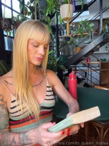 Reading is my personal time machine today i can dive into a mysterious