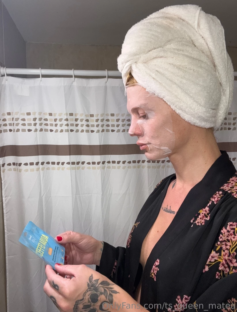 I ve just finished my yoga session and now it s time for some beauty 