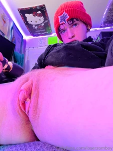 I m soooo hard rn 33 tdick posting