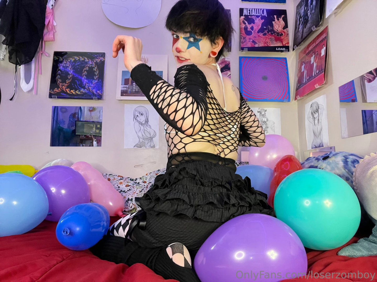 Would you give a clownboy a creampie part 1 