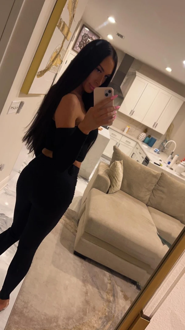 Had to take a selfie while i was feelin myself 