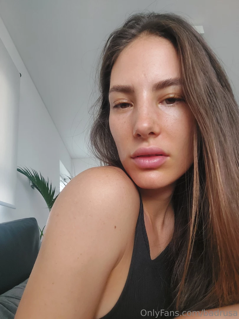 I m very bored today come and fulfill my whims right now 