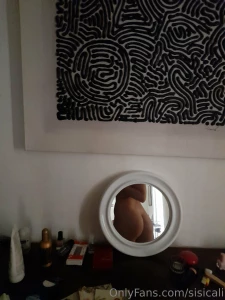 My mind is like a labyrinth who manage to follow me will get to the