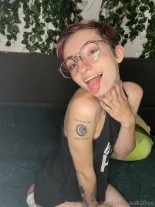 Do u want to see what that tongue can do