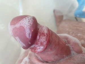 Here s some shower play part 5