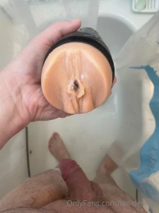 Here s some shower play part 3