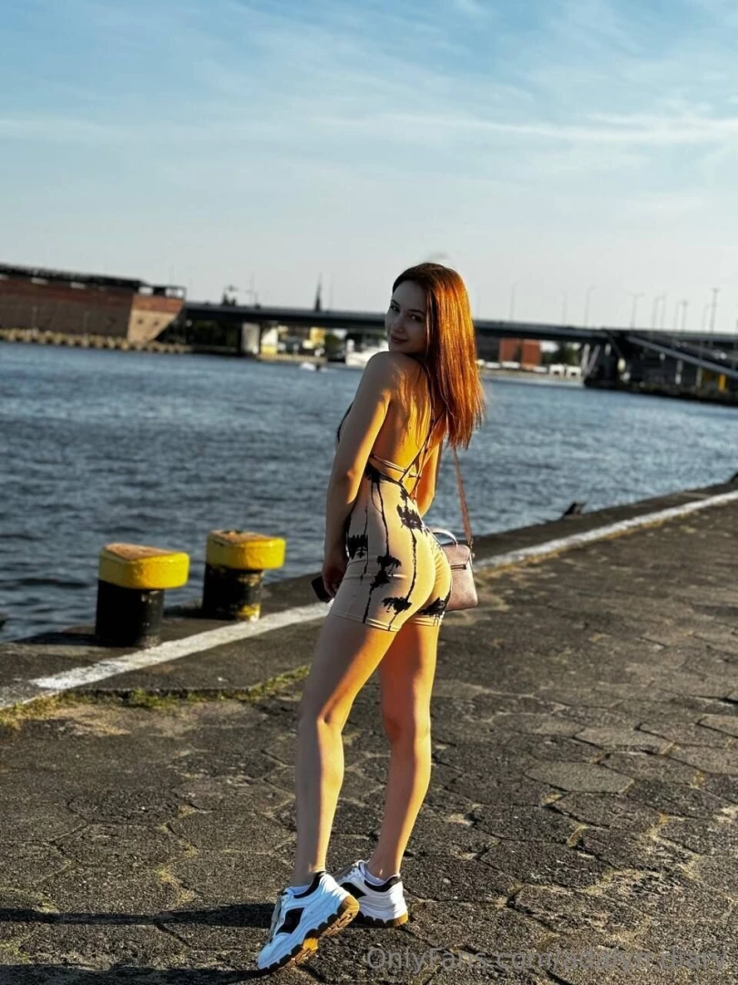 The only thing that motivates me to get out of bed is delicious coffee 