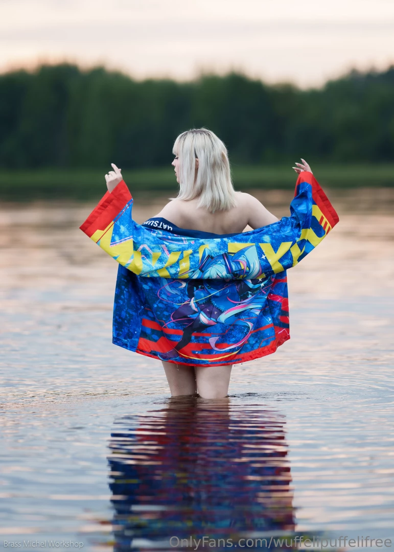 Omg hatsune miku is that youu brassmichel 