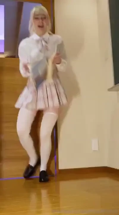 8 min vid posted where i masturbate and cum for the first time on 