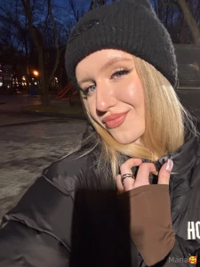 Some simple selfies for the feed