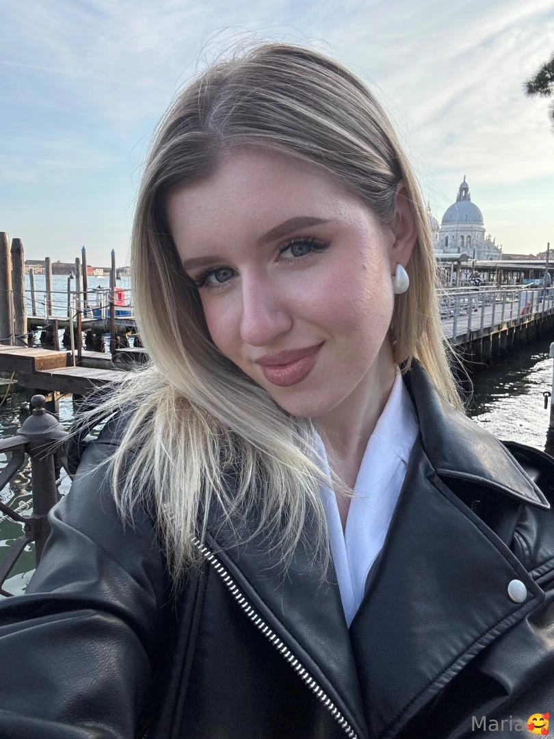 It s been a long time since you ve taken regular selfies miss me 