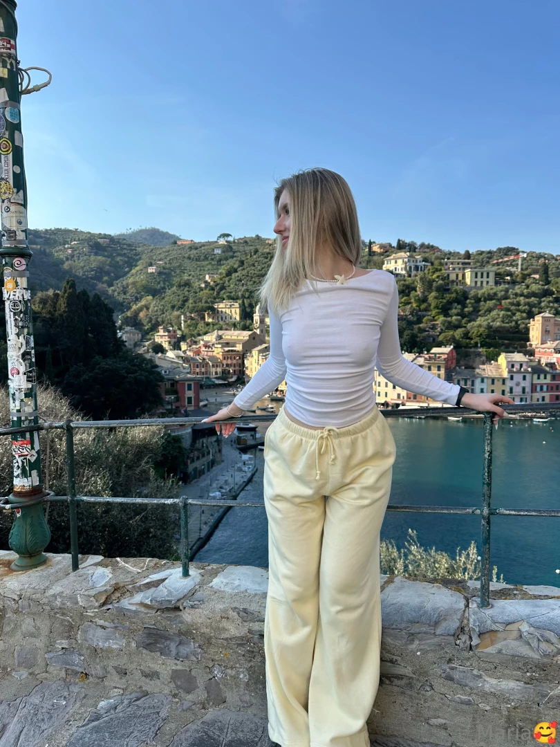 Day and night everything s fine 