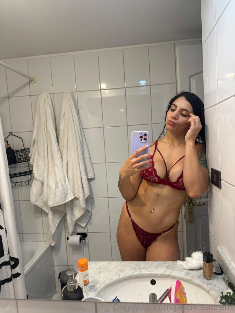 Jaadelaaurens part 1412545 