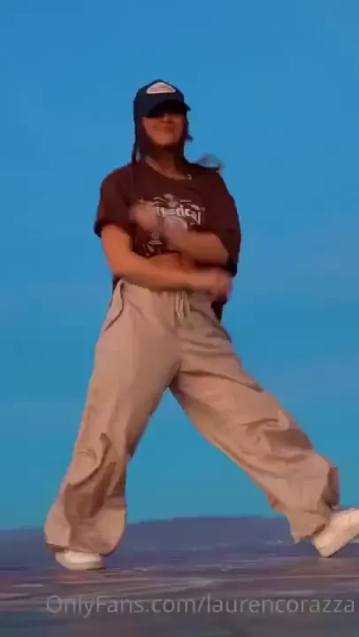 My feet just wont stop moving and grooving 