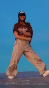 My feet just wont stop moving and grooving