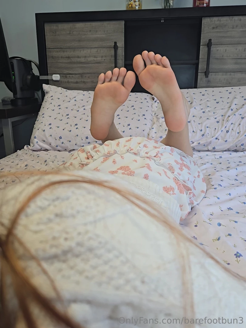 How badly do you want to touch my perfect little feet part 5 