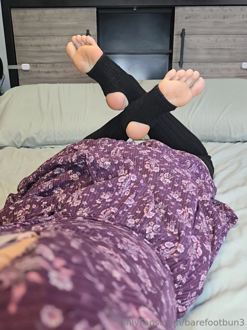 My cold little toes need your warm mouth on them right now part 7 