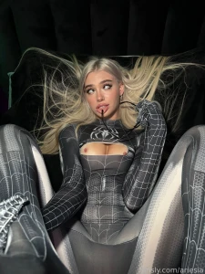 My cumming face 3 fyp cosplay titties