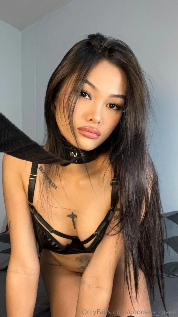 When i walk in submission follows you know the drill dm me slaves rn 