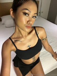 Welcome to my pillory no it s no fun being on display like your fellow