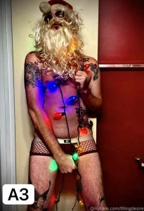 King of promo s best christmas photo of december rewards - first place