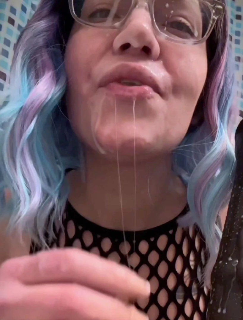 I love playing in the mess milf purplehair bluehair glasses facial part 1 