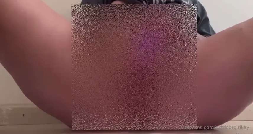 70 off one of my longest and most powerful squirts here i sneak into 