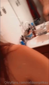 nxtdoorgirlkay - What do you think of the 18yr old me 