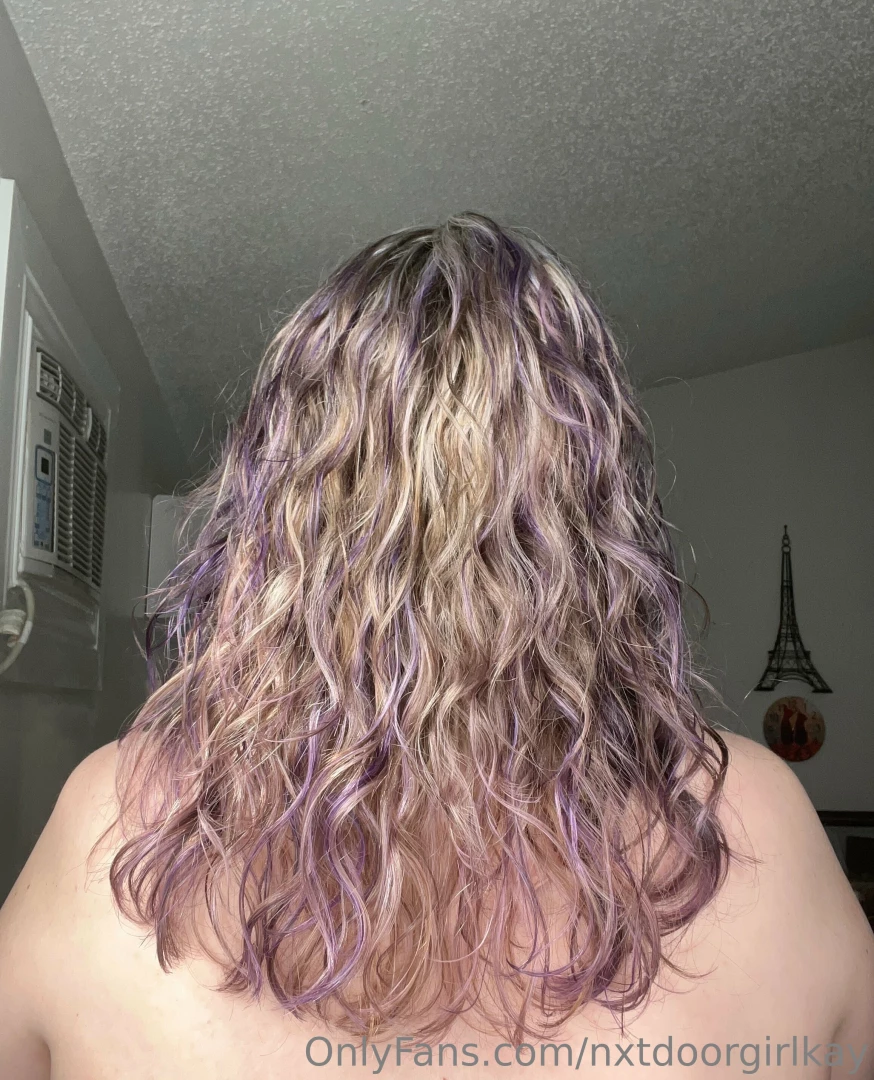 So got my hair highlighted blonde and purple 