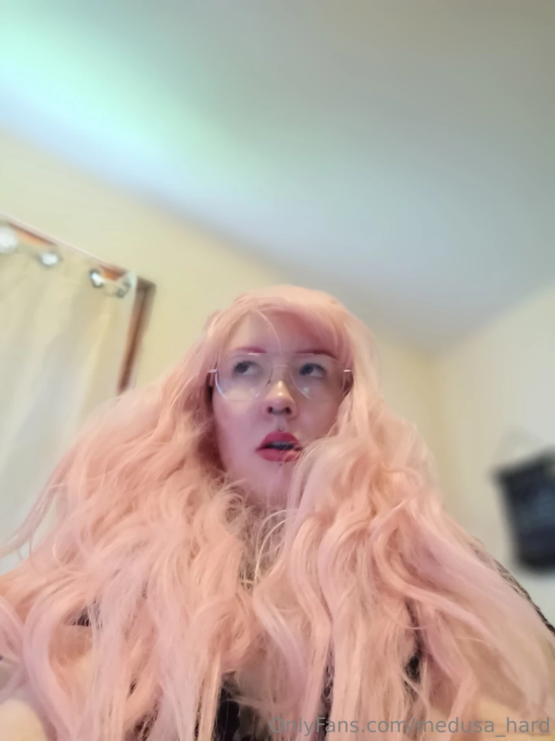 Pov- i m grinding my wet wet on your face and this is what you see 