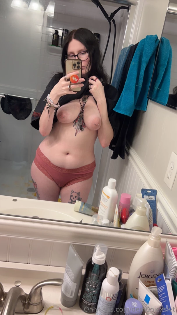 Might just plug my playstation back in and get back to trying to beat part 3 