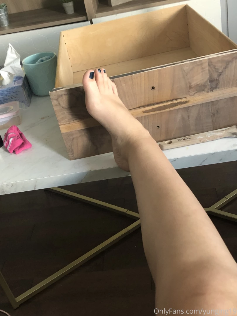 Relaxing before a furniture project gotta include those of you who are 