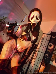 I don t remember these scenes from the scream sorry no vid for this part 23