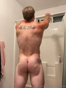 Do you prefer unflexed or flexed i will read all messages tomorrow