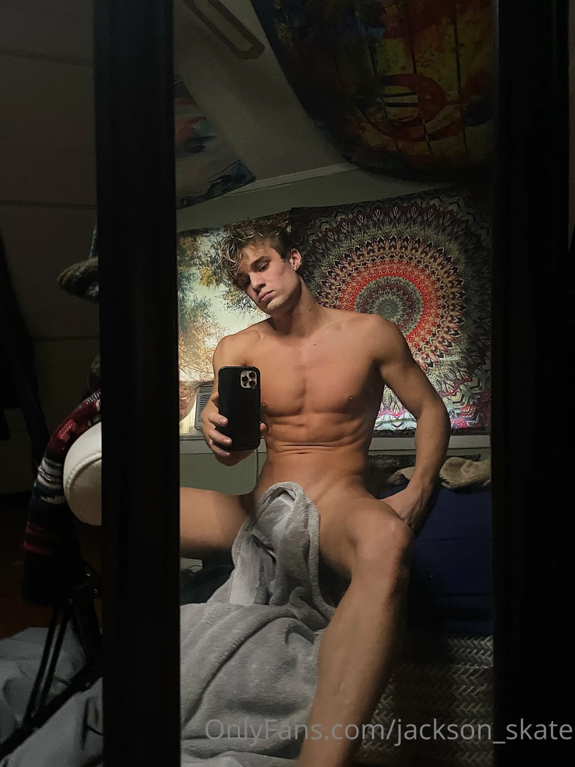 Pov after my wet shower doing custom videos all day long message me 