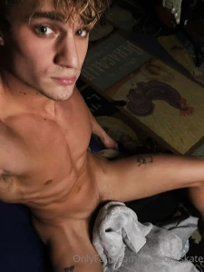 Pov after my wet shower doing custom videos all day long message me part 1