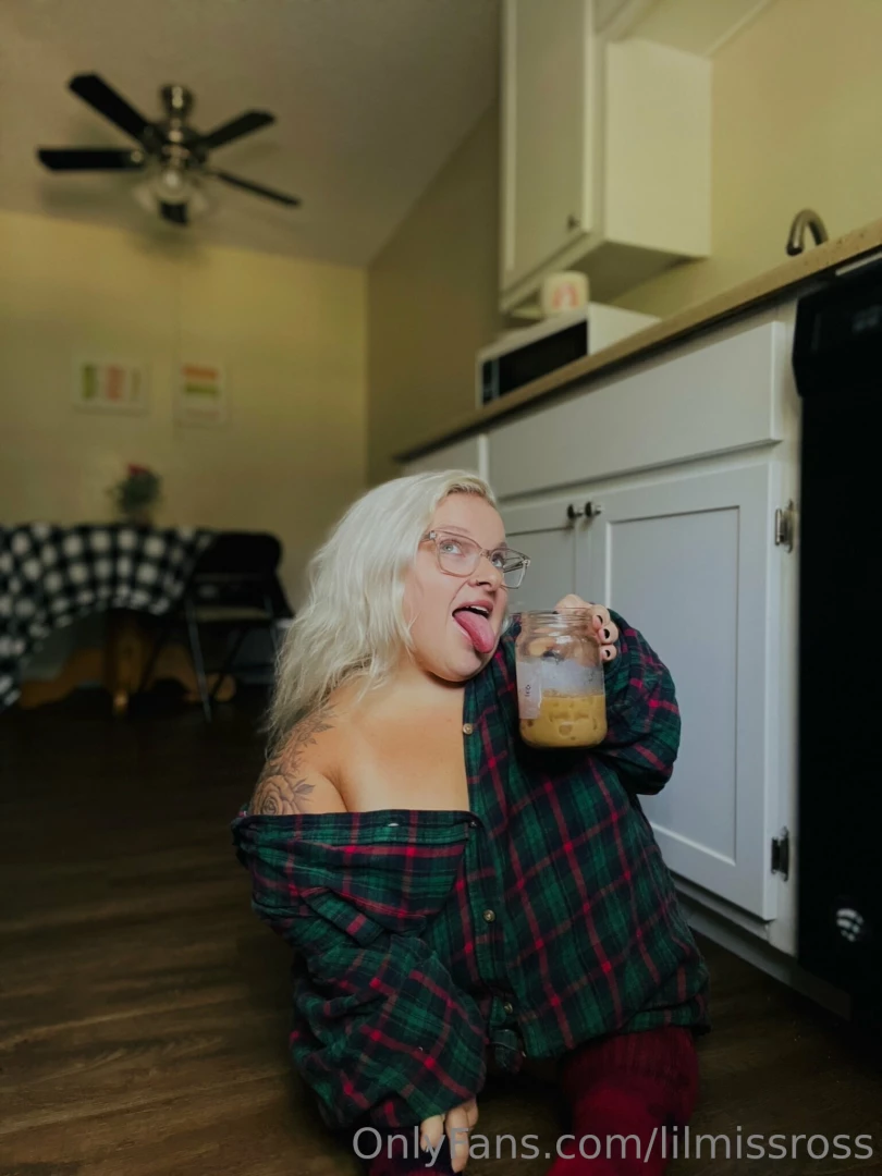 Here babe i got you a coffee 