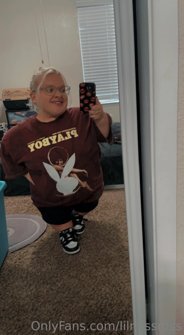 Looking for a playdate 