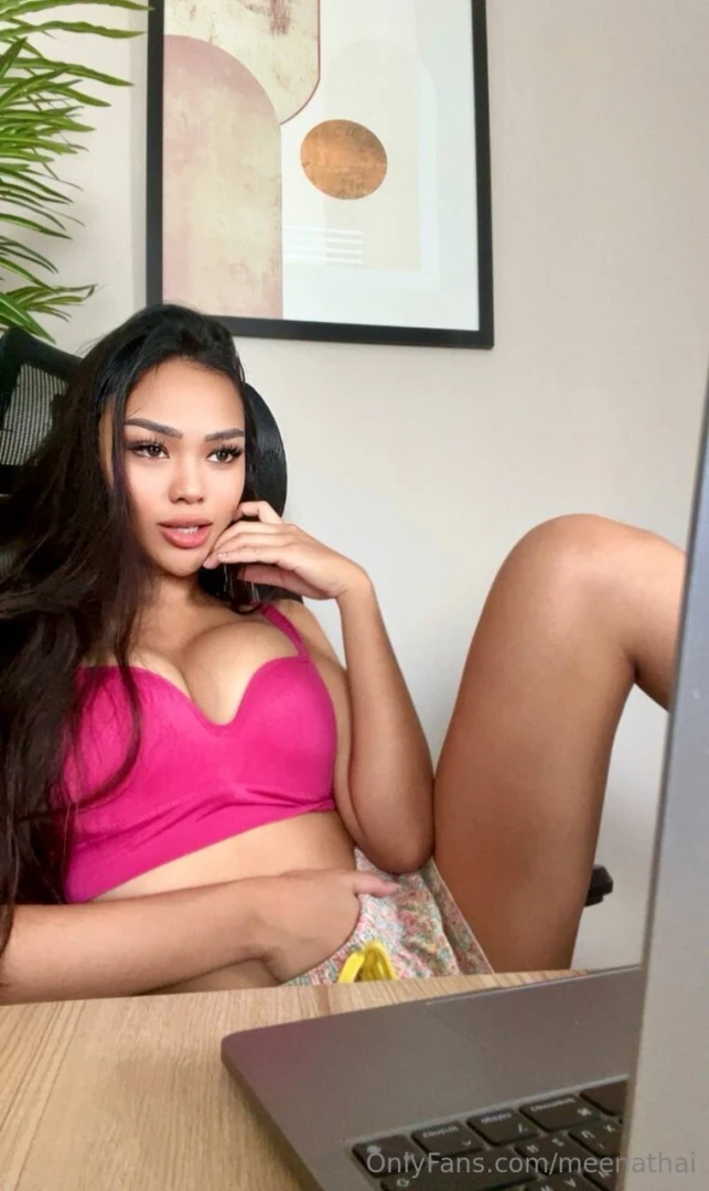 My hand s got a mind of its own 