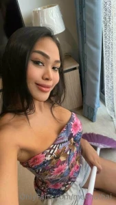 Who says cleaning can t be sexy part 1