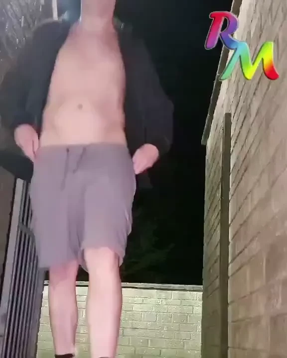 After making eight guys squirt at a local cruising area it was now my 