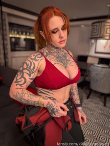 Afterparty girlfriends hotel room relaxation - photoset tips are part 14